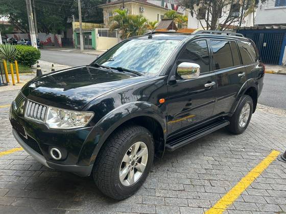 MITSUBISHI PAJERO DAKAR 3.5 HPE 7 LUGARES 4X4 V6 24V FLEX 4P AUTOMÁTICO
